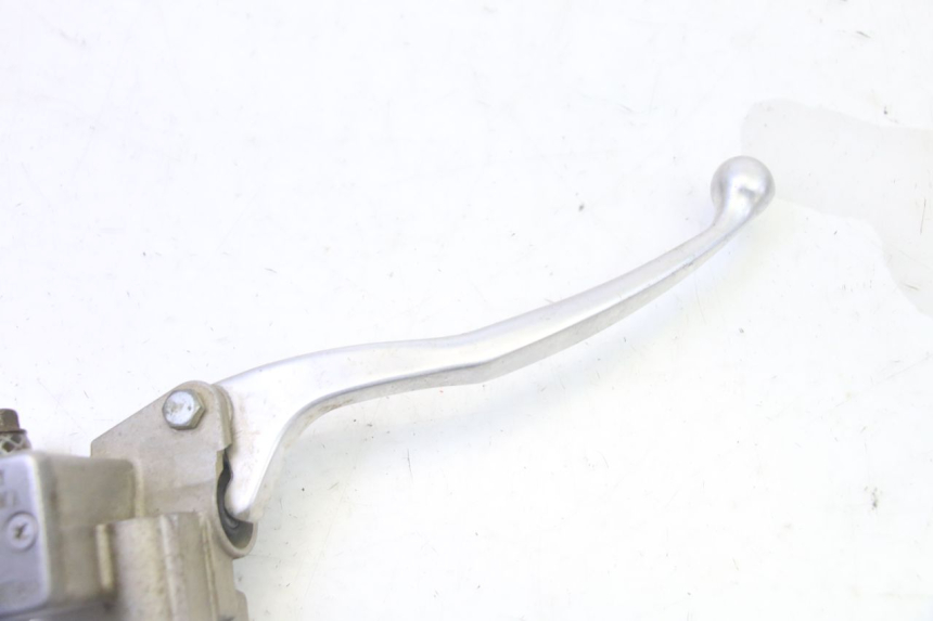 photo de BREMSPUMPE VORNE YAMAHA YFM GRIZZLY 550 (2008 - 2015) - Zoom auf Gebrauchszustand