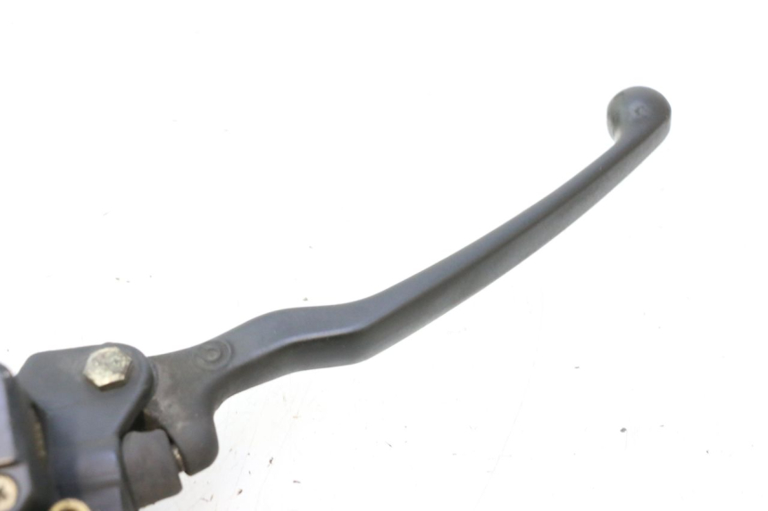 photo de VORDERER BREMSSATTEL YAMAHA YP MAJESTY 125 (1998 - 2001) - Zoom auf Gebrauchszustand