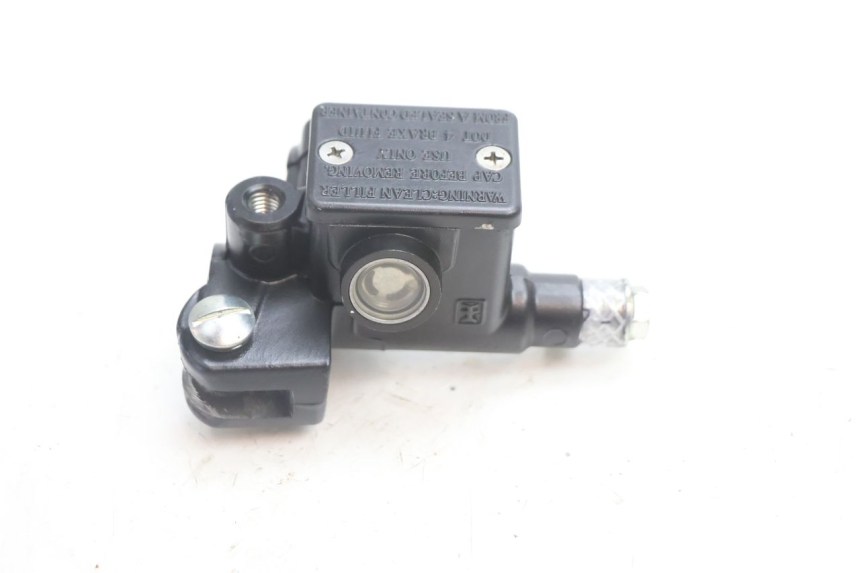 photo de VORDERER BREMSSATTEL PIAGGIO ZIP 2T 50 (2009 - 2019) - Zoom auf Gebrauchszustand