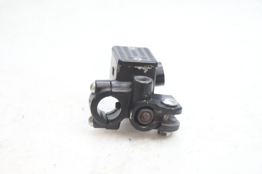photo de VORDERER BREMSSATTEL PIAGGIO ZIP 2T 50 (2009 - 2019) - Zoom auf Gebrauchszustand