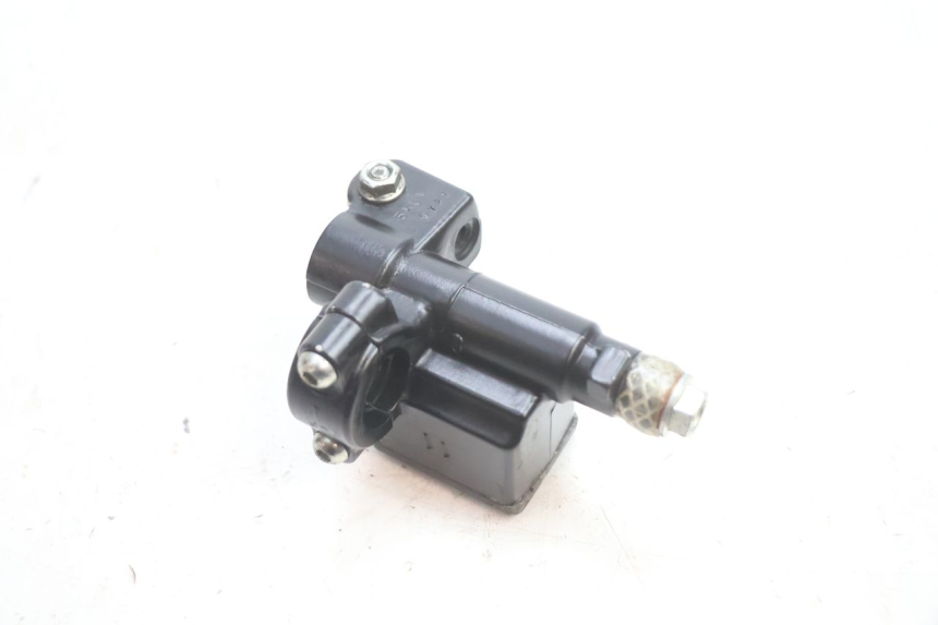 photo de VORDERER BREMSSATTEL PIAGGIO ZIP 2T 50 (2009 - 2019) - Oberflächenzustand und Material