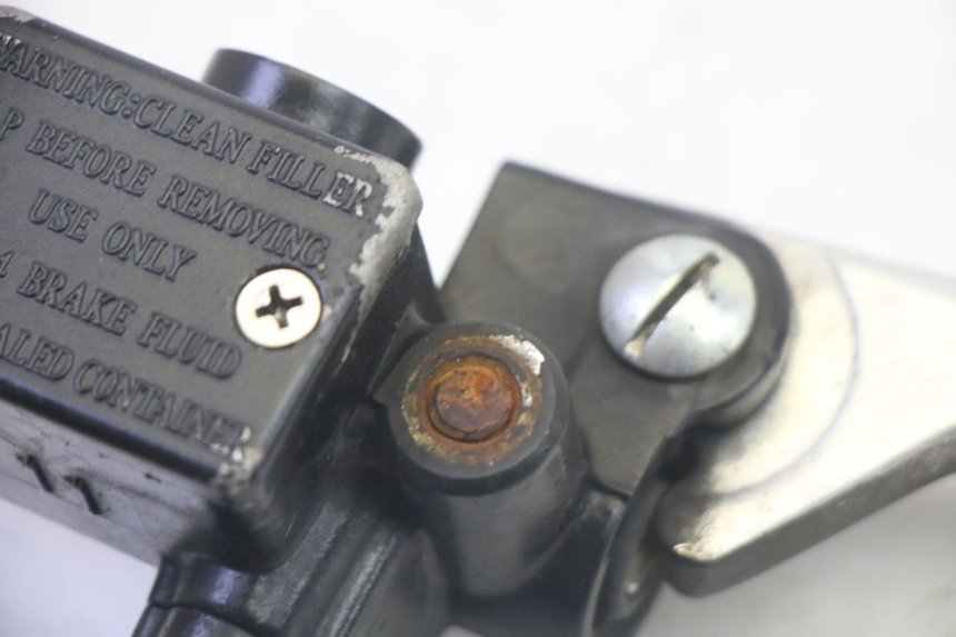 photo de VORDERER BREMSSATTEL PIAGGIO ZIP 4T 50 (2018 - 2020) - Alternative Perspektive