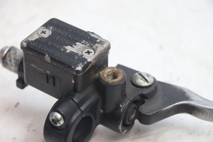 photo de VORDERER BREMSSATTEL PIAGGIO ZIP 4T 50 (2018 - 2020) - Zoom auf Gebrauchszustand