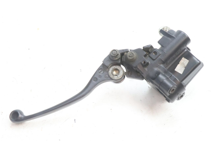 photo de BREMSPUMPE VORNE KAWASAKI ZZR 600 (1995 - 2004) - Oberflächenzustand und Material