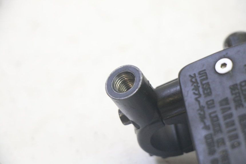 photo de KUPPLUNGSPUMPE SUZUKI DL V STROM 1000 (2002 - 2007) - Alternative Perspektive