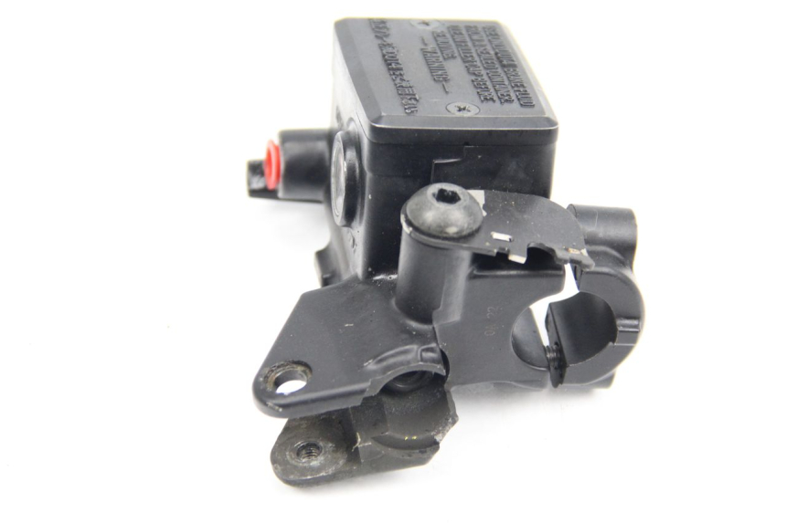 photo de KUPPLUNGSZYLINDER YAMAHA FJR ABS 1300 (2006 - 2012) - Oberflächenzustand und Material