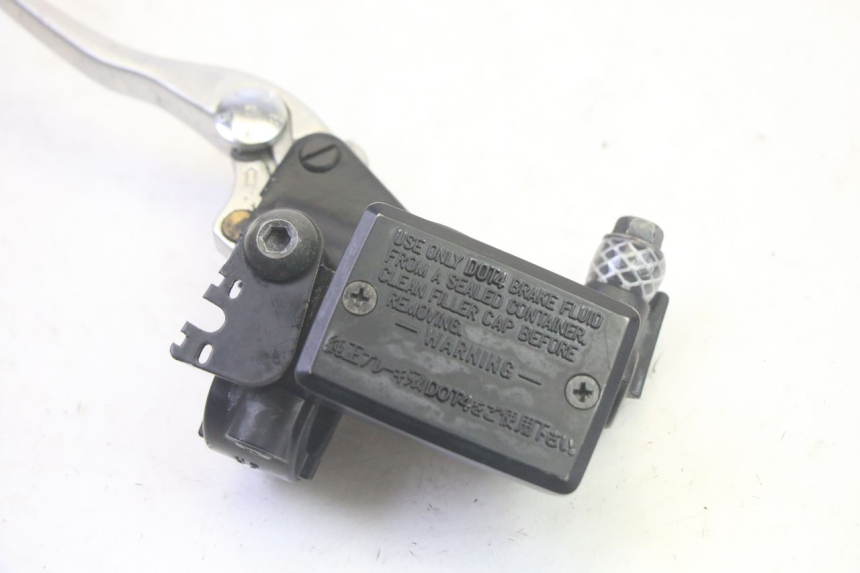 photo de KUPPLUNGSZYLINDER YAMAHA FJR ABS 1300 (2006 - 2012) - Zoom auf Gebrauchszustand