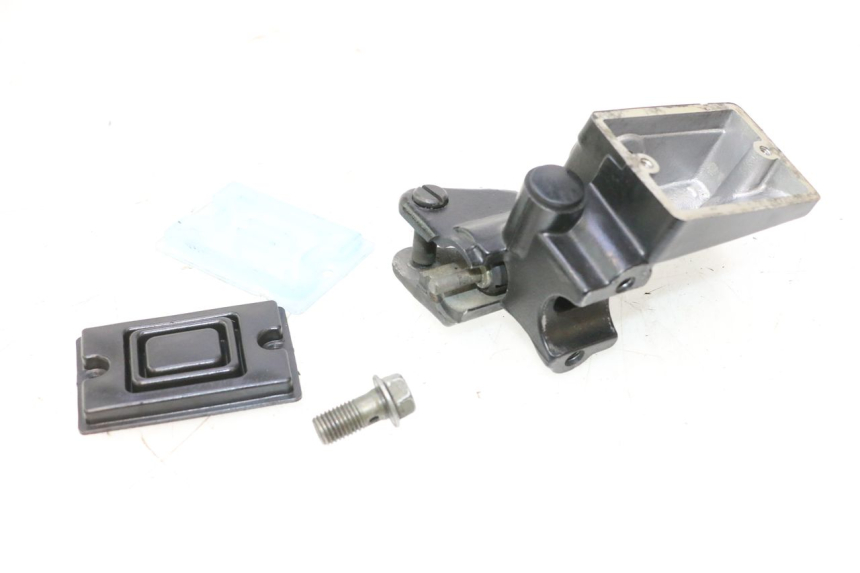 photo de KUPPLUNGSPUMPE YAMAHA FJR 1300 (2001 - 2005) - Charakteristische Merkmale