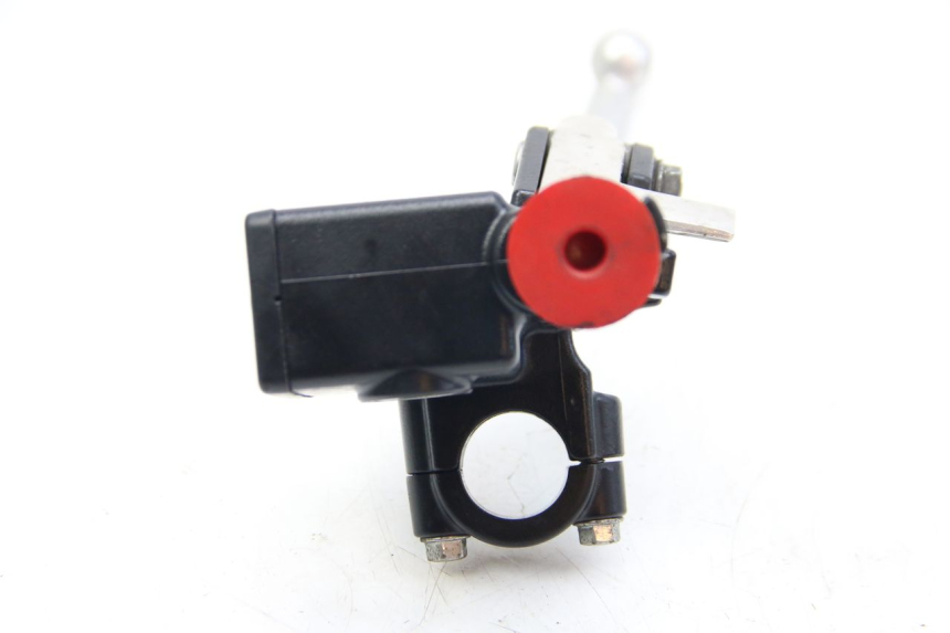 photo de KUPPLUNGSZYLINDER HONDA FORZA 125 (2015 - 2016) - Technische Nahaufnahme