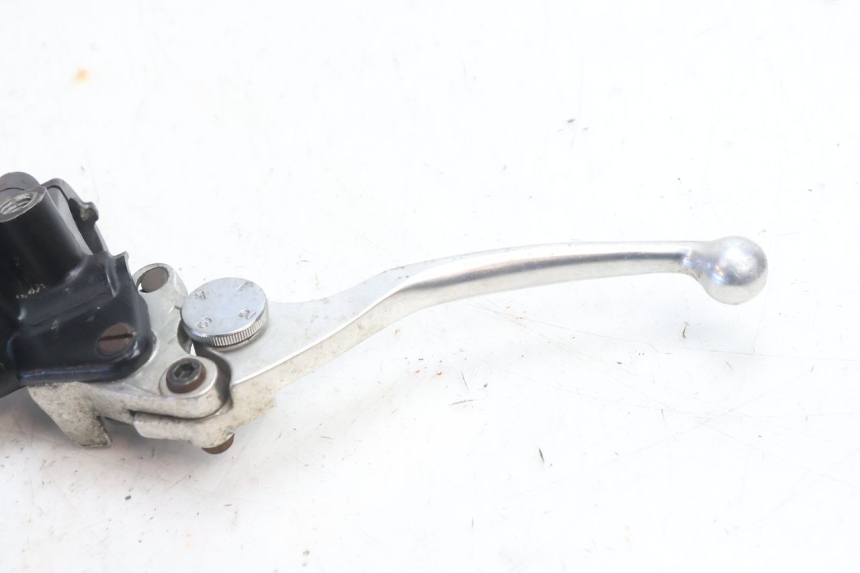 photo de KUPPLUNGSPUMPE YAMAHA XJR 1300 (1998 - 2002) - Details der Befestigungspunkte