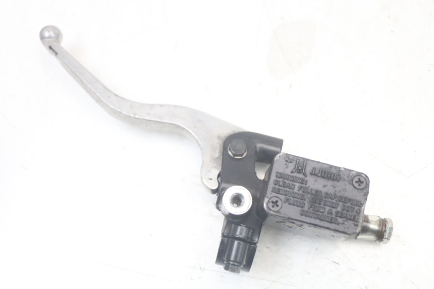 photo de HAUPTBREMSZYLINDER HINTEN QUADRO 3D S 350 (2013 - 2018) - Alternative Perspektive