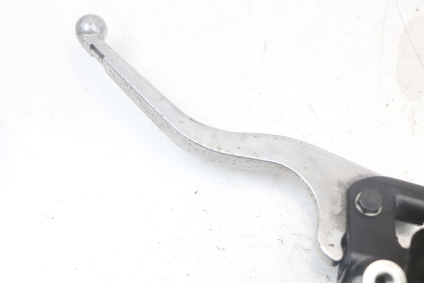 photo de HAUPTBREMSZYLINDER HINTEN QUADRO 3D S 350 (2013 - 2018) - Technische Nahaufnahme