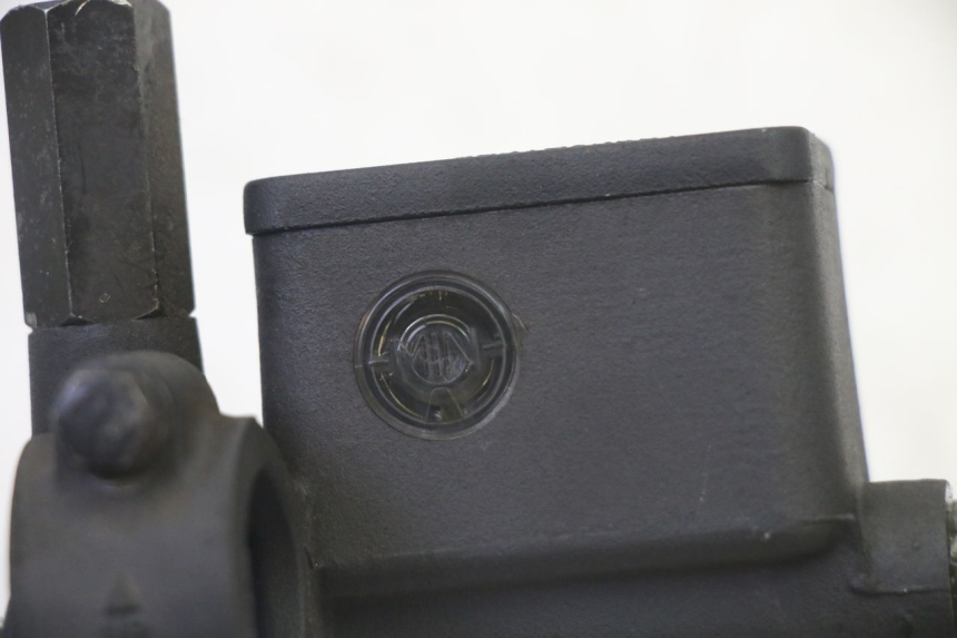 photo de BREMSPUMPE HINTEN QUADRO 4 4D 350 (2015 - 2018) - Gesamtansicht des Produkts