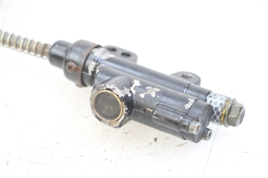 photo de HAUPTBREMSZYLINDER HINTEN APOLLO RFZ 125 - Technische Nahaufnahme