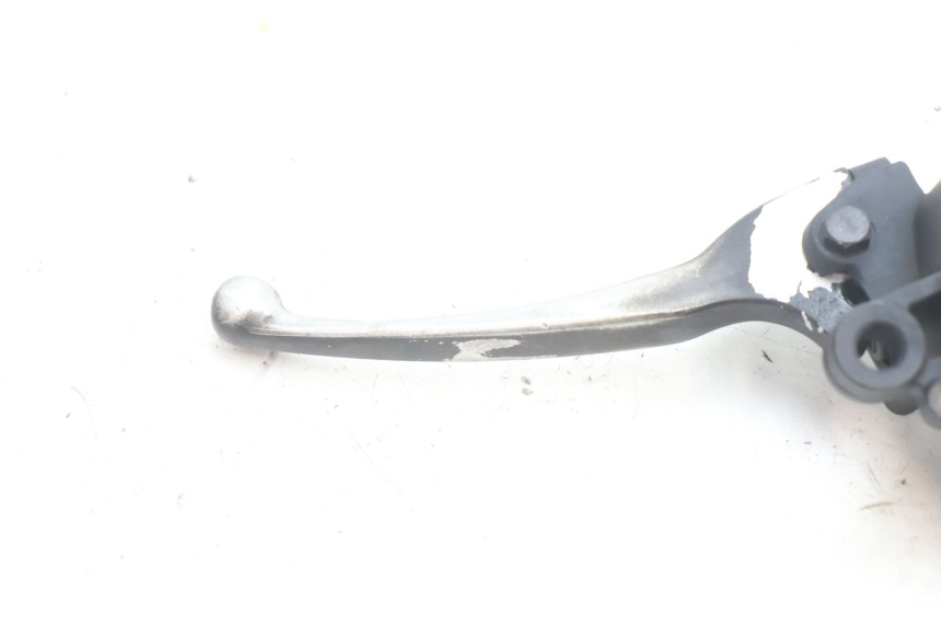 photo de BREMSPUMPE HINTEN APRILIA ATLANTIC S 125 (2010 - 2013) - Detailansicht des Bauteils