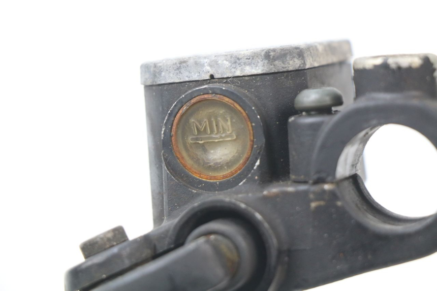 photo de BREMSPUMPE HINTEN PIAGGIO BEVERLY 125 (1998 - 2005) - Detailansicht des Bauteils