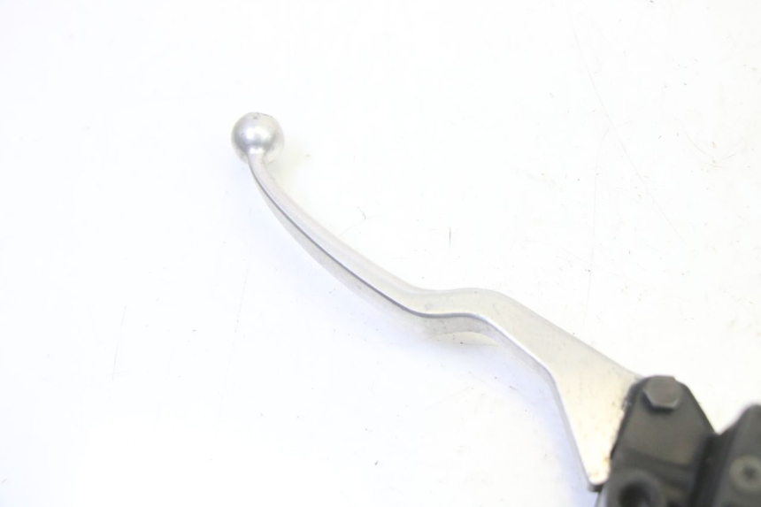 photo de HAUPTBREMSZYLINDER HINTEN SUZUKI BURGMAN 125 (2007 - 2014) - Detailansicht des Bauteils