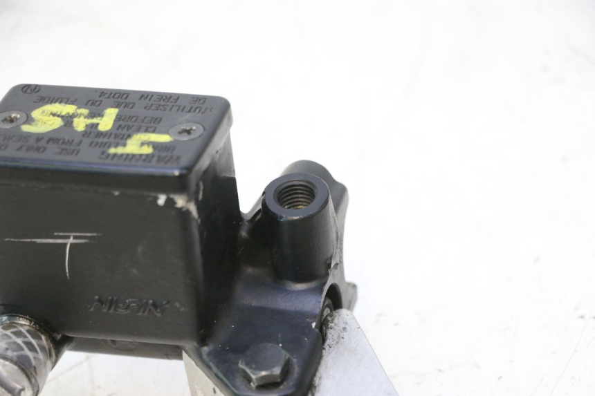 photo de HAUPTBREMSZYLINDER HINTEN SUZUKI BURGMAN 125 (2007 - 2014) - Weitere Ansicht des Artikels