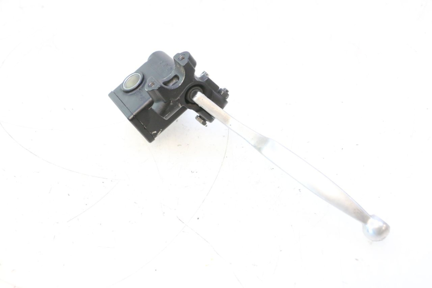 photo de HAUPTBREMSZYLINDER HINTEN SUZUKI BURGMAN 125 (2007 - 2014) - Technische Nahaufnahme