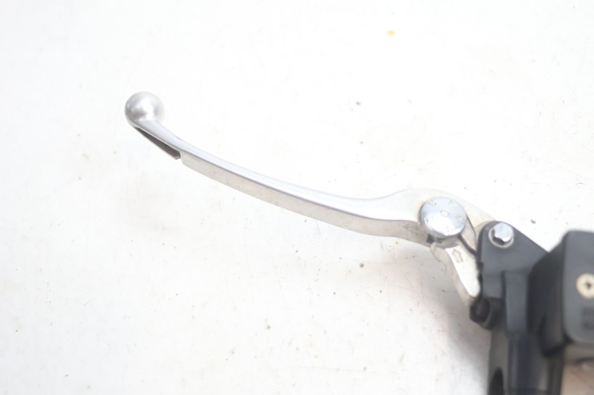 photo de BREMSPUMPE HINTEN SUZUKI BURGMAN EXECUTIVE ABS 650 (2006 - 2012) - Detailansicht des Bauteils
