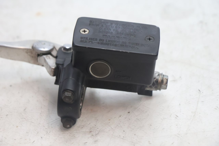 photo de BREMSPUMPE HINTEN SUZUKI BURGMAN EXECUTIVE ABS 650 (2006 - 2012) - Alternative Perspektive
