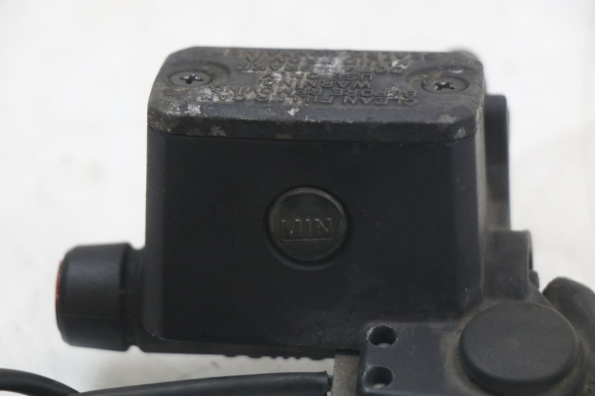 photo de BREMSPUMPE HINTEN BMW C1 125 (2000 - 2003) - Gesamtansicht des Produkts