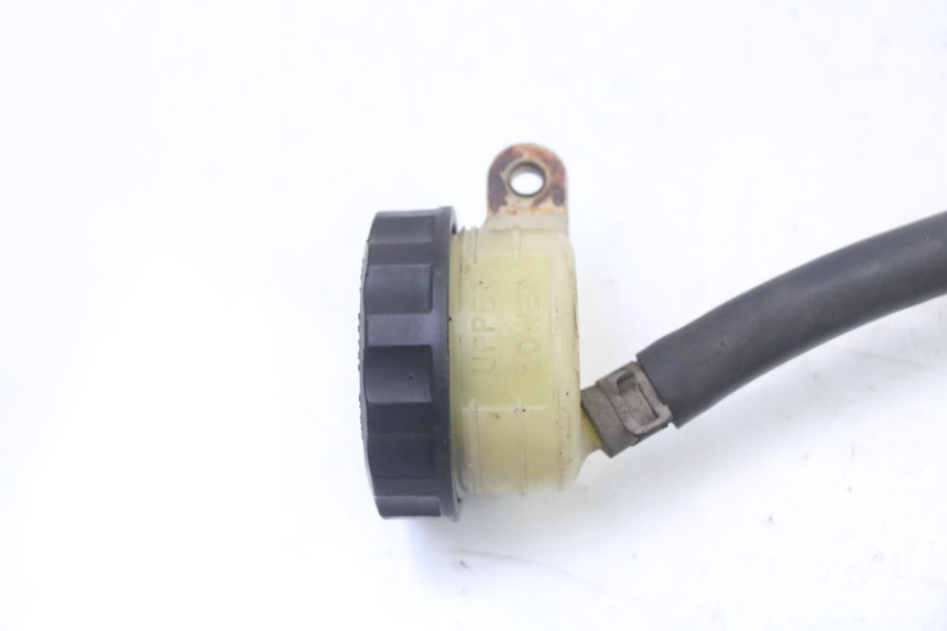 photo de HAUPTBREMSZYLINDER HINTEN HONDA CBR RR FIREBLADE 900 (1992 - 1994) - Technische Nahaufnahme