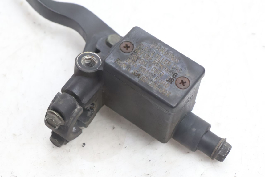 photo de HAUPTBREMSZYLINDER HINTEN PEUGEOT CITYSTAR 125 (2011 - 2017) - Technische Nahaufnahme