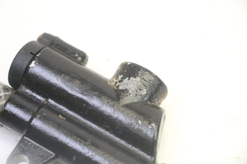 photo de HINTERER BREMSZYLINDER PROBIKE DIRT 140 - Zoom auf Gebrauchszustand