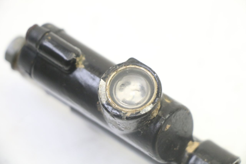 photo de HINTERER BREMSZYLINDER PROBIKE DIRT 140 - Details der Befestigungspunkte