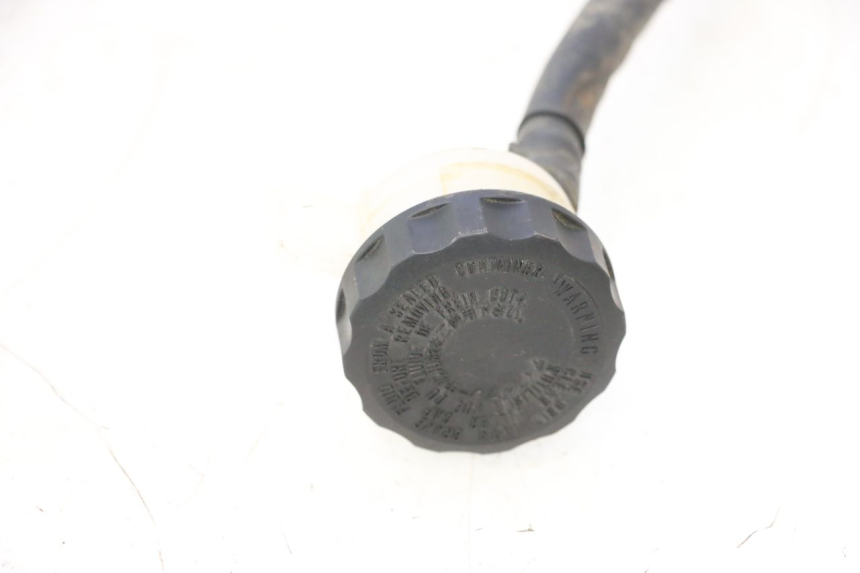 photo de BREMSPUMPE HINTEN KAWASAKI ER-6 ER6 N 650 (2005 - 2009) - Details der Befestigungspunkte