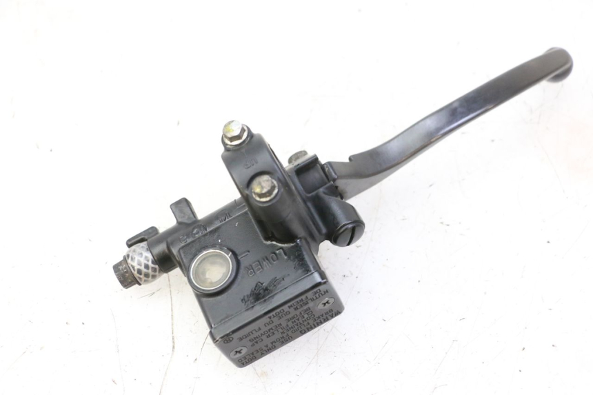 photo de HAUPTBREMSZYLINDER HINTEN HONDA FES S-WING SWING ABS 125 (2007 - 2015) - Zoom auf Gebrauchszustand