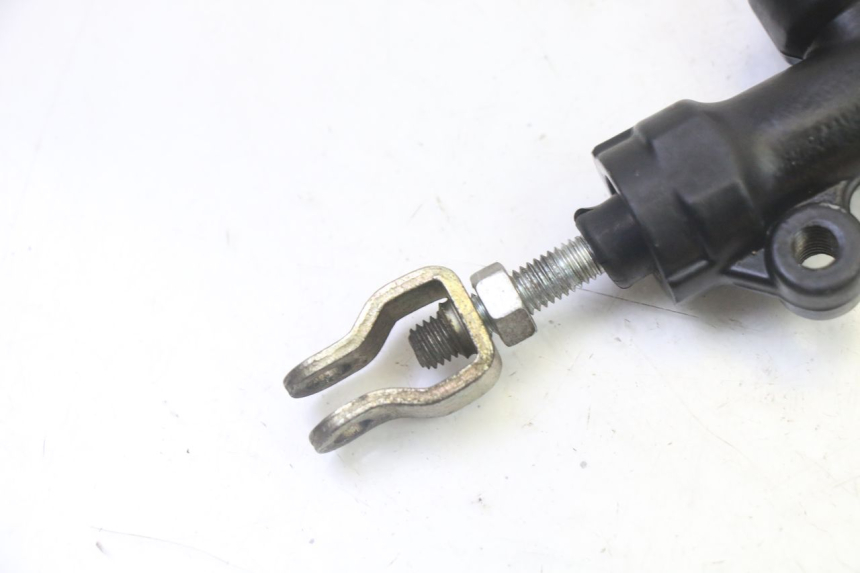 photo de BREMSPUMPE HINTEN STAHO FH 50 (2018 - 2019) - Detailansicht des Bauteils