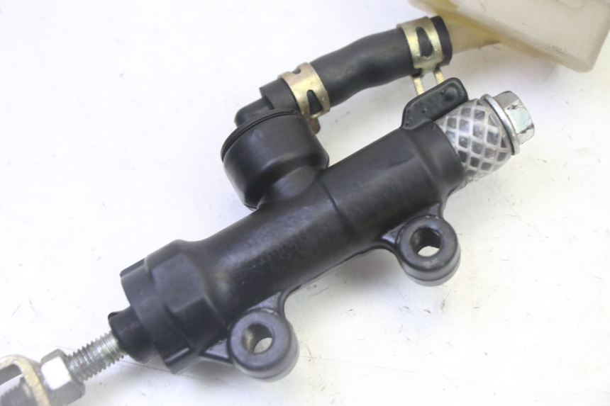 photo de BREMSPUMPE HINTEN STAHO FH 50 (2018 - 2019) - Zoom auf Gebrauchszustand