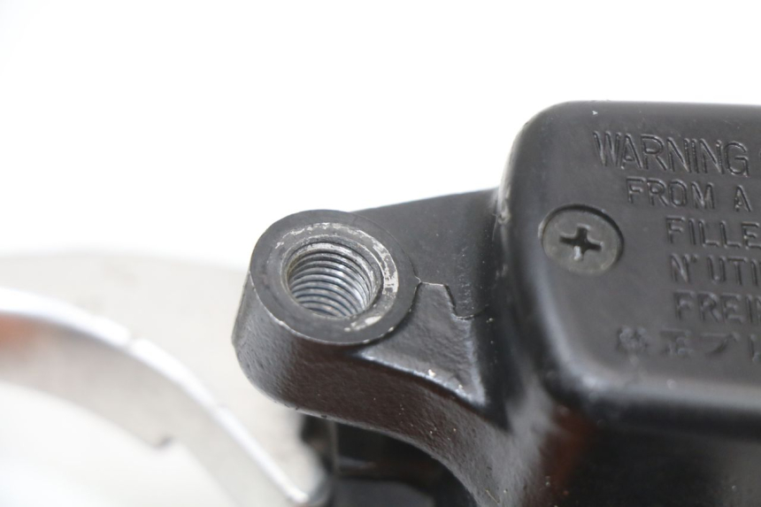 photo de BREMSPUMPE HINTEN HONDA FJS SILVER WING SILVERWING 400 (2005 - 2008) - Oberflächenzustand und Material