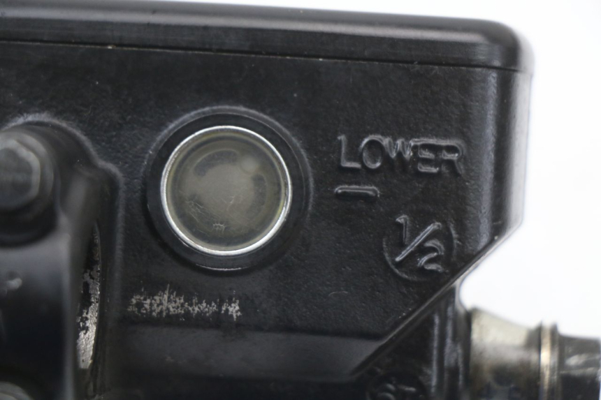 photo de BREMSPUMPE HINTEN HONDA FJS SILVER WING SILVERWING 400 (2005 - 2008) - Geprüftes Gebrauchtteil