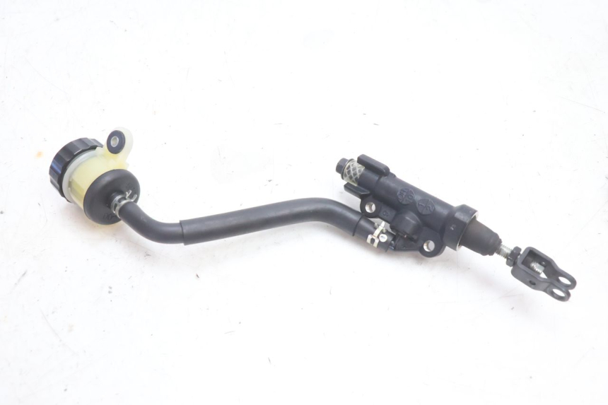 photo de BREMSPUMPE HINTEN YAMAHA FZ8 800 (2010 - 2016) - Technische Nahaufnahme