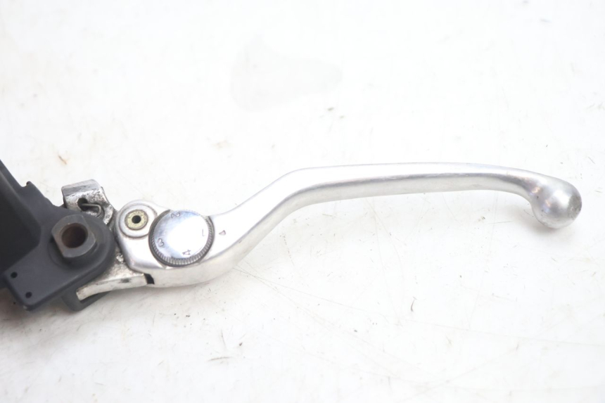 photo de BREMSPUMPE HINTEN GILERA GP 800 (2007 - 2013) - Oberflächenzustand und Material