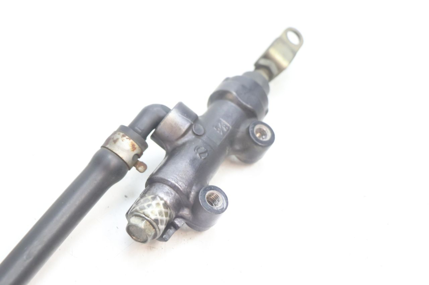 photo de BREMSPUMPE HINTEN KAWASAKI GPX F ZX750F 750 (1986 - 1990) - Technische Nahaufnahme