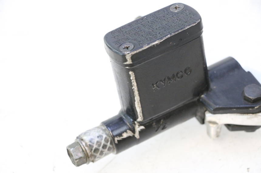 photo de BREMSPUMPE HINTEN KYMCO GRAND DINK 125 (2008 - 2014) - Alternative Perspektive