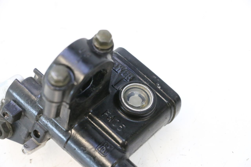 photo de BREMSPUMPE HINTEN KYMCO GRAND DINK 125 (2008 - 2014) - Technische Nahaufnahme