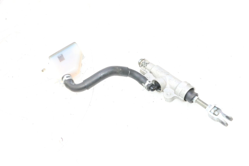 photo de BREMSPUMPE HINTEN SUZUKI GSR 600 (2005 - 2012) - Detailansicht des Bauteils