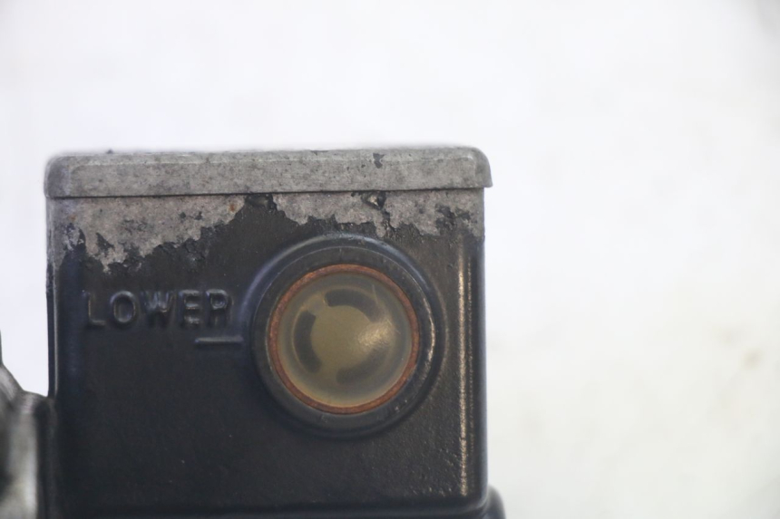 photo de BREMSPUMPE HINTEN SYM GTS EVO 125 (2009 - 2013) - Technische Nahaufnahme