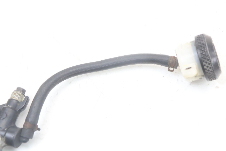 photo de BREMSPUMPE HINTEN HARLEY DAVIDSON SPORTSTER XL CUSTOM 883 (1999 - 2006) - Zoom auf Gebrauchszustand