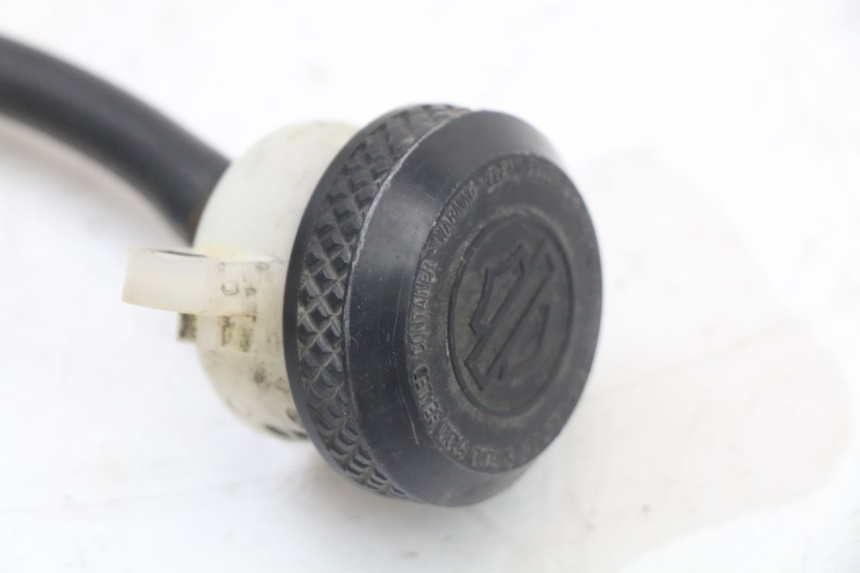 photo de BREMSPUMPE HINTEN HARLEY DAVIDSON SPORTSTER XL CUSTOM 883 (1999 - 2006) - Alternative Perspektive