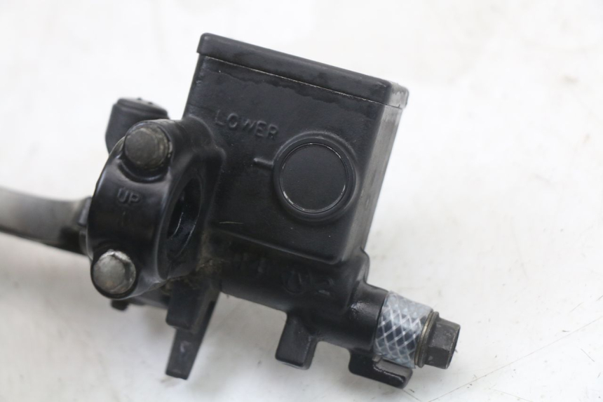 photo de BREMSPUMPE HINTEN HONDA FES S-WING SWING 125 (2007 - 2015) - Technische Nahaufnahme