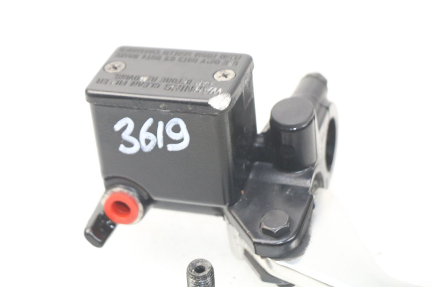 photo de BREMSPUMPE HINTEN SYM JOYMAX 250 (2013 - 2017) - Gesamtansicht des Produkts