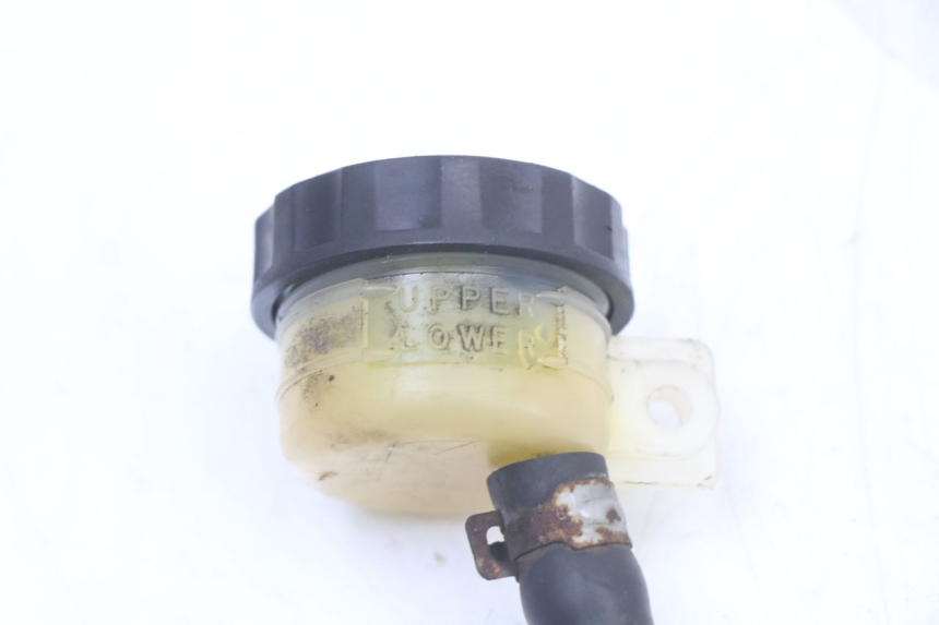 photo de BREMSPUMPE HINTEN KAWASAKI GTR 1000 (1994 - 2004) - Technische Nahaufnahme