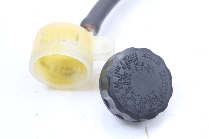 photo de BREMSPUMPE HINTEN KAWASAKI GTR 1000 (1994 - 2004) - Geprüftes Gebrauchtteil