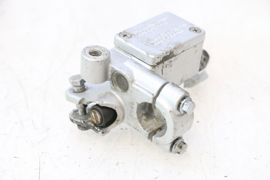 photo de BREMSPUMPE HINTEN KYMCO LIKE 125 (2009 - 2016) - Technische Nahaufnahme